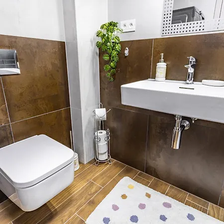 Adm Eurovea Tower Premium Bratislava