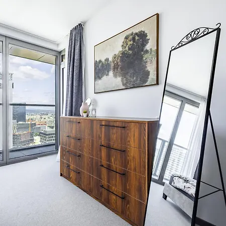 Adm Eurovea Tower Premium Bratislava
